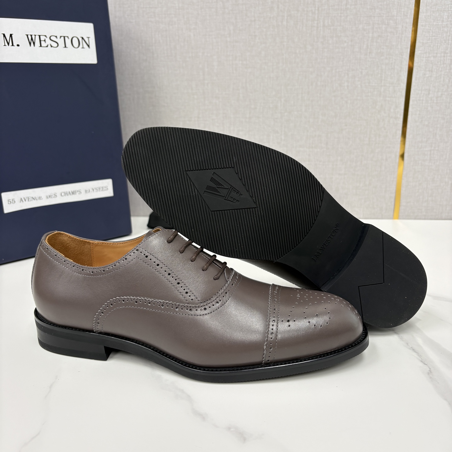 💋💍J.M.Westo*n 威士-顿 男士新品布洛克雕花三节头牛津鞋正装鞋皮鞋 法国顶级皮鞋品牌 当法式