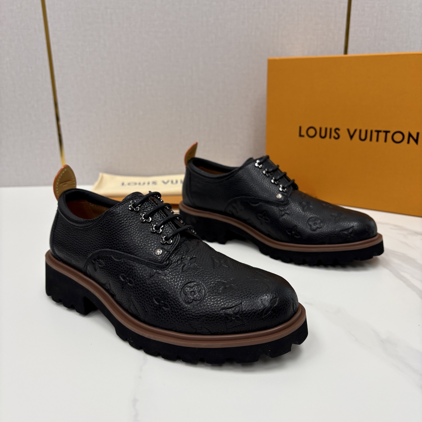 💋💍L家新品 LOUI* 路易*威登 厚底德比鞋 潮酷绅士的「增高buff」单品 这是路易～为都市型男打