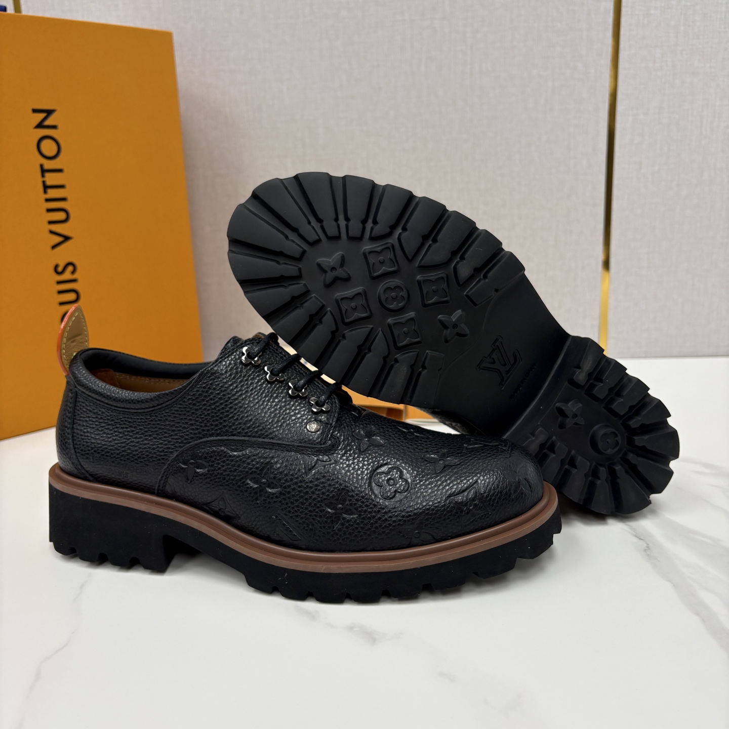 💋💍L家新品 LOUI* 路易*威登 厚底德比鞋 潮酷绅士的「增高buff」单品 这是路易～为都市型男打