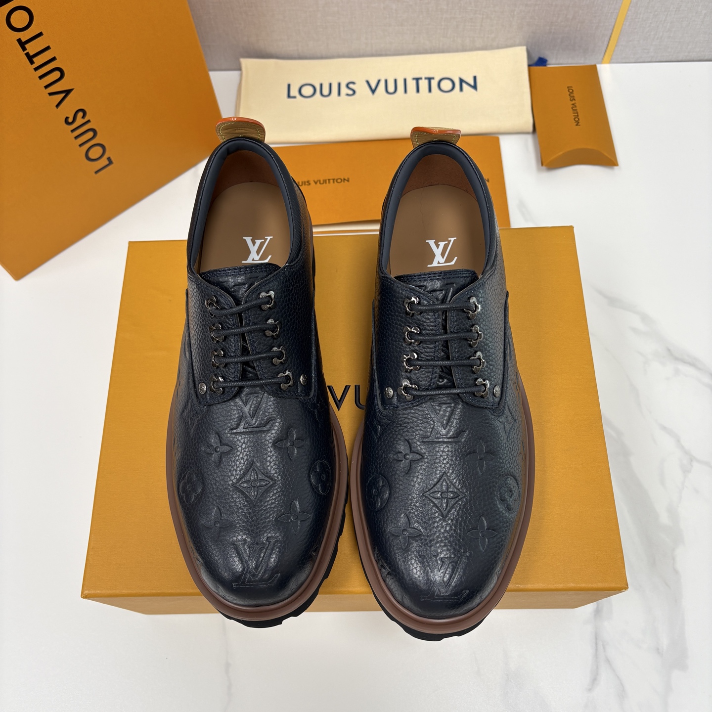 💋💍L家新品 LOUI* 路易*威登 厚底德比鞋 潮酷绅士的「增高buff」单品 这是路易～为都市型男打