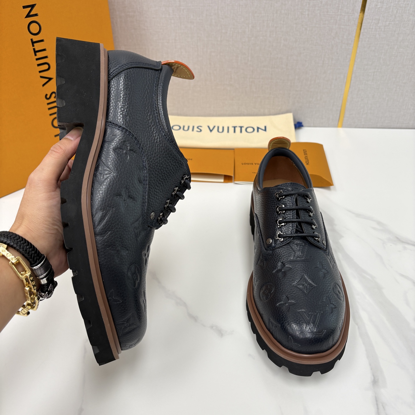 💋💍L家新品 LOUI* 路易*威登 厚底德比鞋 潮酷绅士的「增高buff」单品 这是路易～为都市型男打