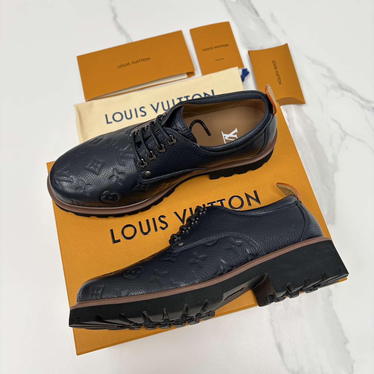 💋💍L家新品 LOUI* 路易*威登 厚底德比鞋 潮酷绅士的「增高buff」单品 这是路易～为都市型男打