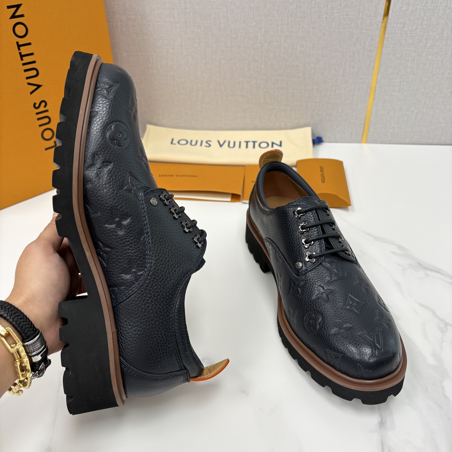 💋💍L家新品 LOUI* 路易*威登 厚底德比鞋 潮酷绅士的「增高buff」单品 这是路易～为都市型男打