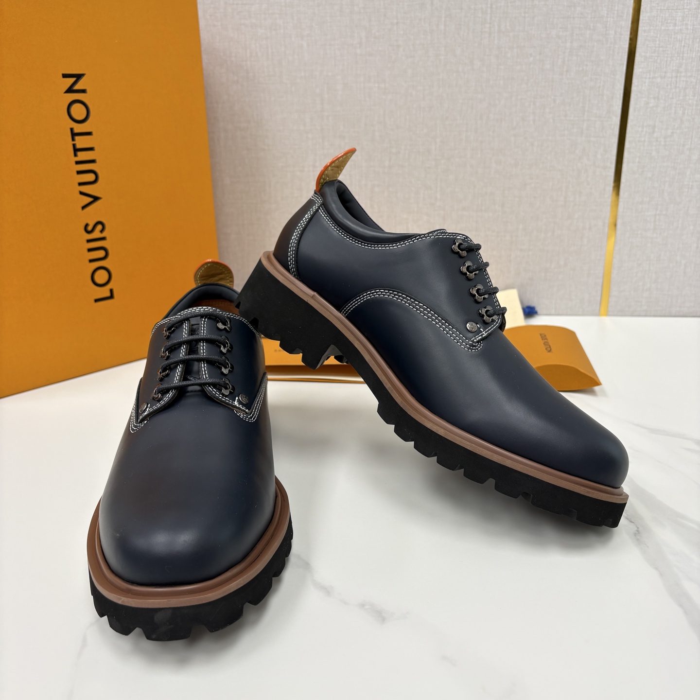 💋💍L家新品 LOUI* 路易*威登 厚底德比鞋 潮酷绅士的「增高buff」单品 这是路易～为都市型男打