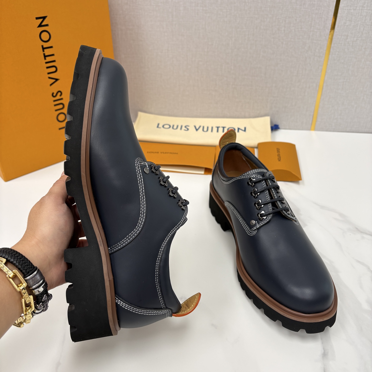 💋💍L家新品 LOUI* 路易*威登 厚底德比鞋 潮酷绅士的「增高buff」单品 这是路易～为都市型男打