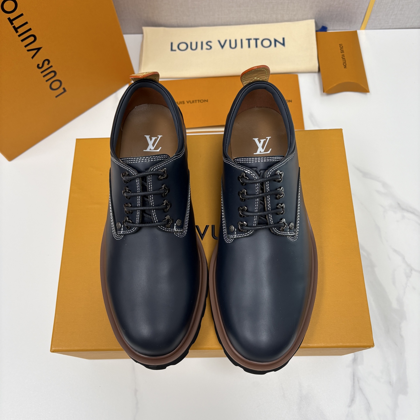 💋💍L家新品 LOUI* 路易*威登 厚底德比鞋 潮酷绅士的「增高buff」单品 这是路易～为都市型男打
