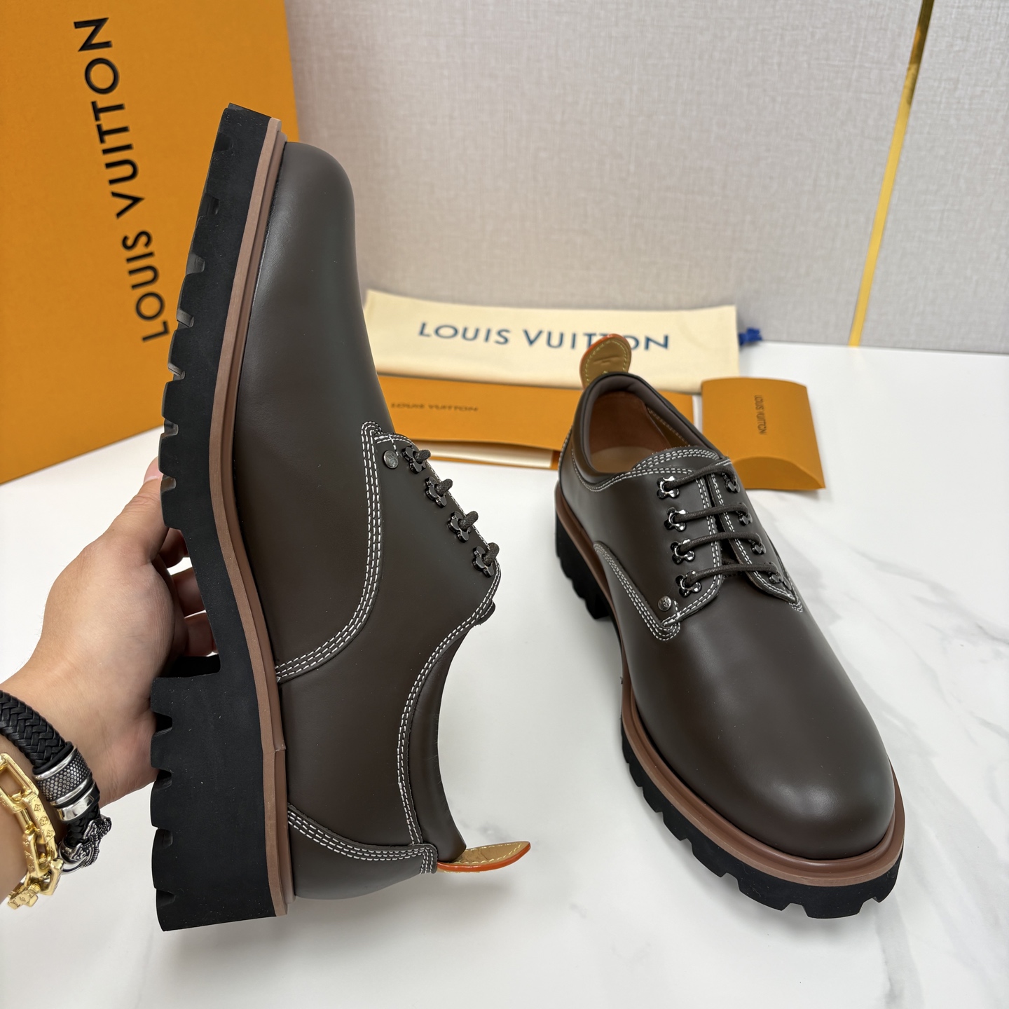 💋💍L家新品 LOUI* 路易*威登 厚底德比鞋 潮酷绅士的「增高buff」单品 这是路易～为都市型男打