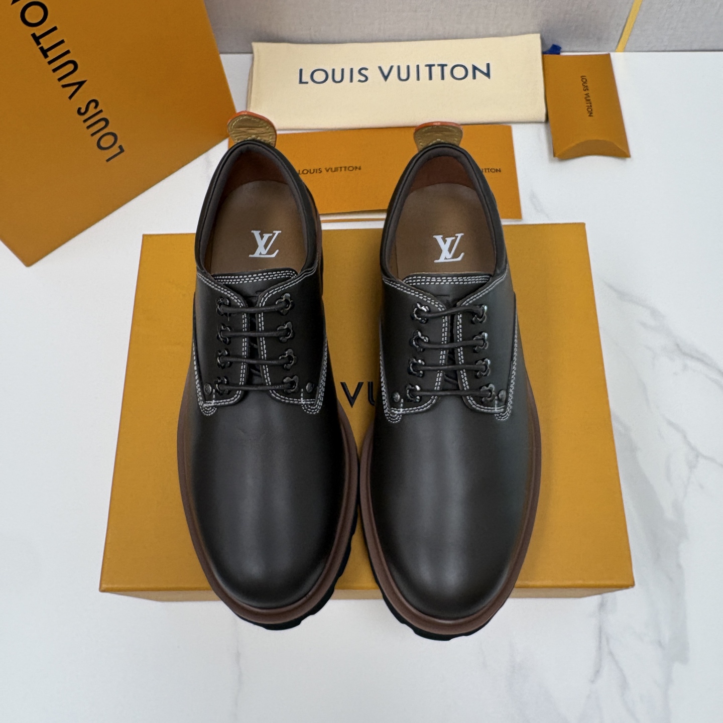 💋💍L家新品 LOUI* 路易*威登 厚底德比鞋 潮酷绅士的「增高buff」单品 这是路易～为都市型男打