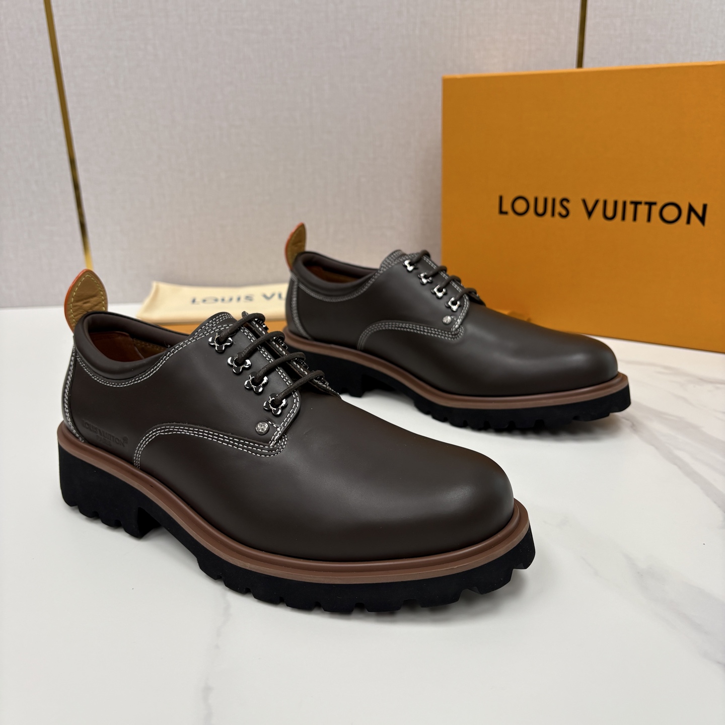 💋💍L家新品 LOUI* 路易*威登 厚底德比鞋 潮酷绅士的「增高buff」单品 这是路易～为都市型男打