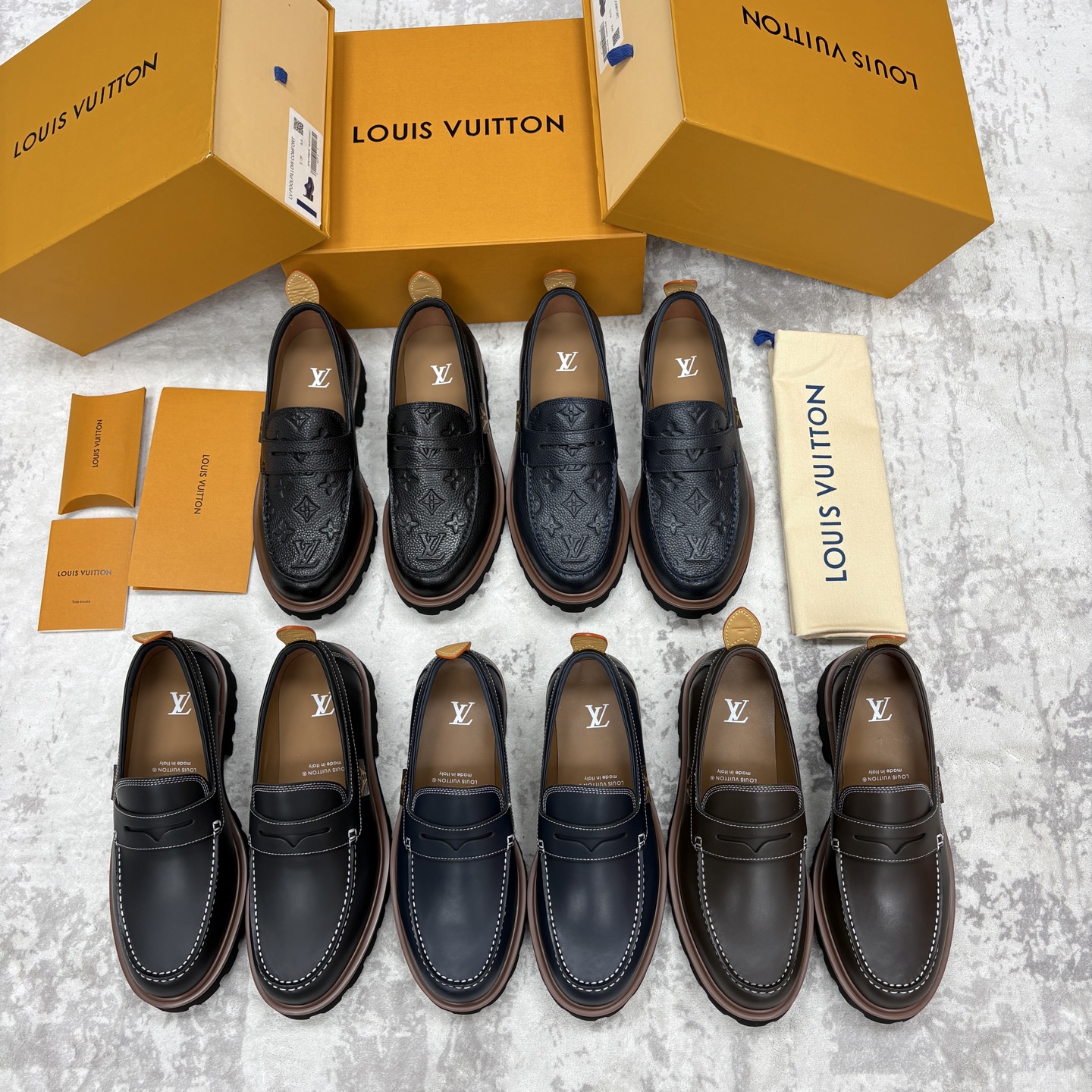 💋💍L家新品 LOUI* 路易*威登 厚底乐福鞋 经典与潮流的双重演绎 以顶级工艺重塑男士鞋履美学，既保