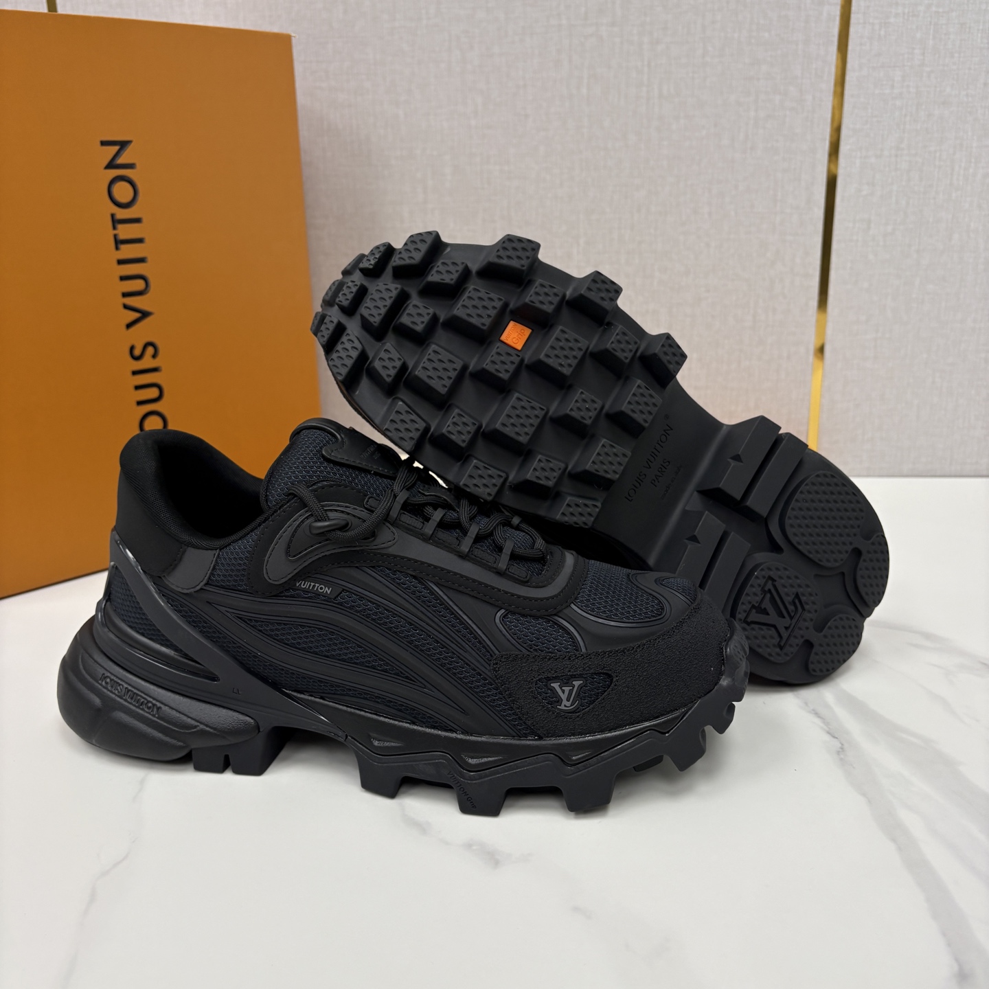 💋💍L 家新品 Loui* Vuitto* 路易～ L*V Runner Summit 男士新款撞色运动