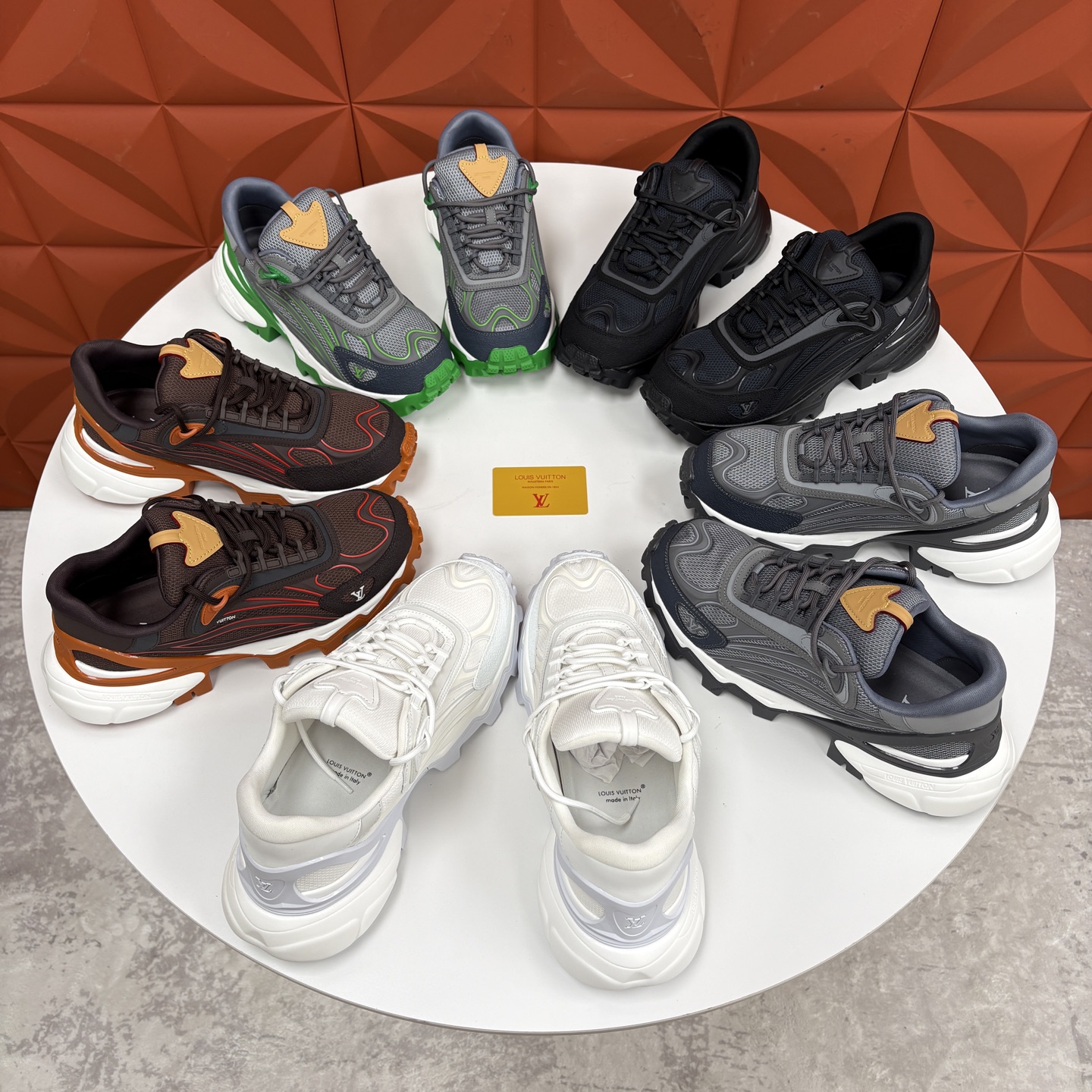 💋💍L 家新品 Loui* Vuitto* 路易～ L*V Runner Summit 男士新款撞色运动