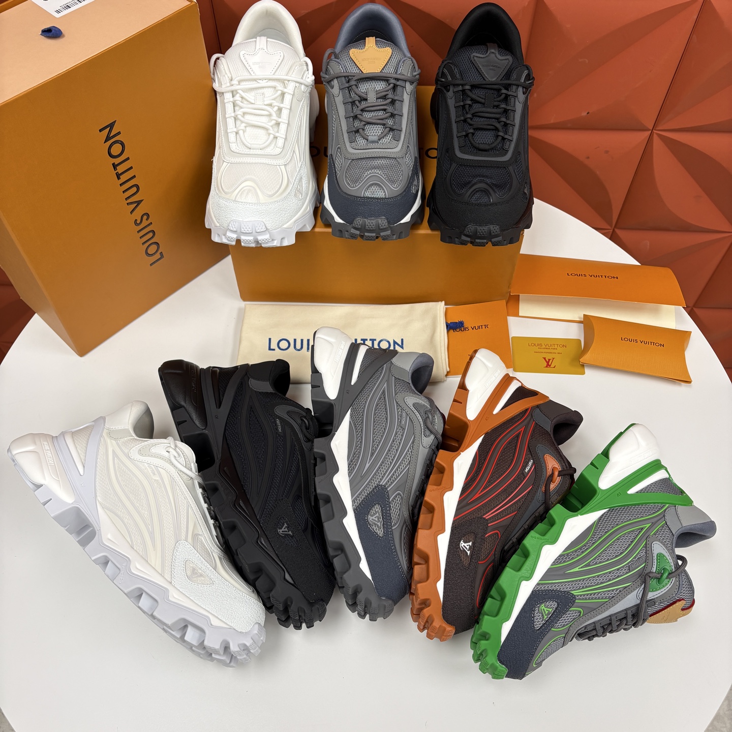 💋💍L 家新品 Loui* Vuitto* 路易～ L*V Runner Summit 男士新款撞色运动