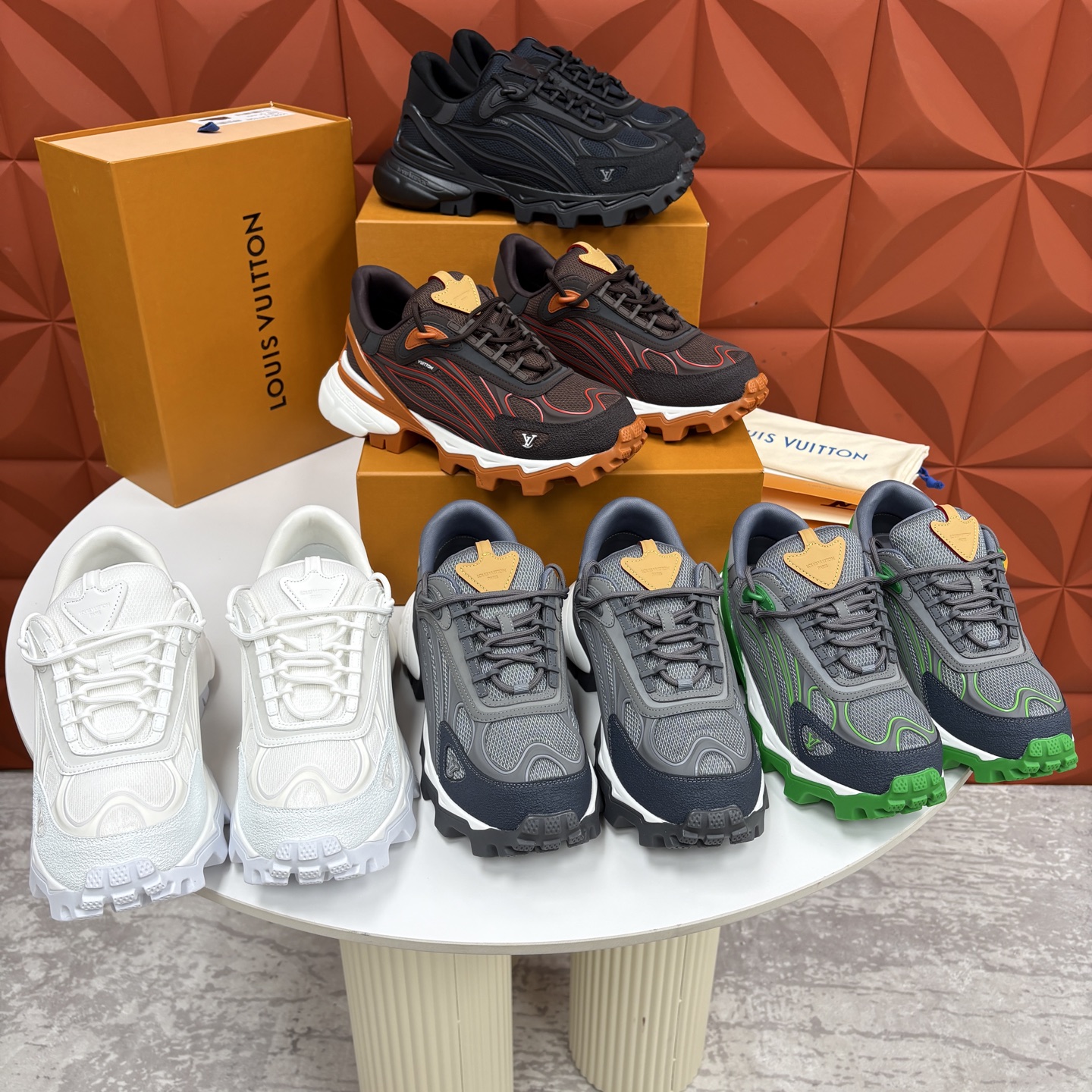 💋💍L 家新品 Loui* Vuitto* 路易～ L*V Runner Summit 男士新款撞色运动