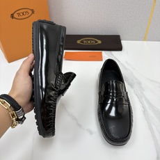 💋💍TOD*S 托德-斯 新品豆豆底乐福鞋系列 意式匠心与舒适美学的融合 TOD*S 作为意大利 💋💍TOD*S 托德-斯 新品豆豆底乐福鞋系列 意式匠心与舒适美学的融合 TOD*S 作为意大利