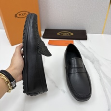 💋💍TOD*S 托德-斯 新品豆豆底乐福鞋系列 意式匠心与舒适美学的融合 TOD*S 作为意大利 💋💍TOD*S 托德-斯 新品豆豆底乐福鞋系列 意式匠心与舒适美学的融合 TOD*S 作为意大利