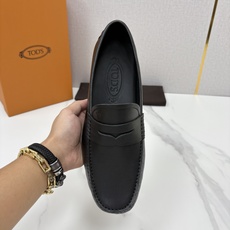 💋💍TOD*S 托德-斯 新品豆豆底乐福鞋系列 意式匠心与舒适美学的融合 TOD*S 作为意大利 💋💍TOD*S 托德-斯 新品豆豆底乐福鞋系列 意式匠心与舒适美学的融合 TOD*S 作为意大利