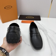 💋💍TOD*S 托德-斯 新品豆豆底乐福鞋系列 意式匠心与舒适美学的融合 TOD*S 作为意大利 💋💍TOD*S 托德-斯 新品豆豆底乐福鞋系列 意式匠心与舒适美学的融合 TOD*S 作为意大利