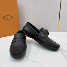 💋💍TOD*S 托德-斯 新品豆豆底乐福鞋系列 意式匠心与舒适美学的融合 TOD*S 作为意大利 💋💍TOD*S 托德-斯 新品豆豆底乐福鞋系列 意式匠心与舒适美学的融合 TOD*S 作为意大利