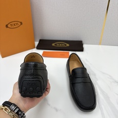 💋💍TOD*S 托德-斯 新品豆豆底乐福鞋系列 意式匠心与舒适美学的融合 TOD*S 作为意大利 💋💍TOD*S 托德-斯 新品豆豆底乐福鞋系列 意式匠心与舒适美学的融合 TOD*S 作为意大利