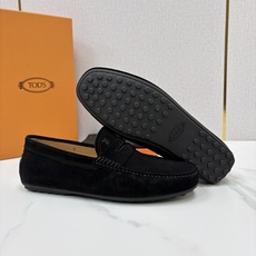 💋💍TOD*S 托德-斯 新品豆豆底乐福鞋系列 意式匠心与舒适美学的融合 TOD*S 作为意大利 💋💍TOD*S 托德-斯 新品豆豆底乐福鞋系列 意式匠心与舒适美学的融合 TOD*S 作为意大利