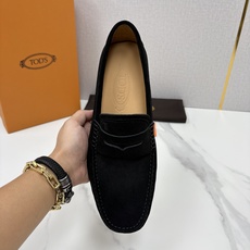 💋💍TOD*S 托德-斯 新品豆豆底乐福鞋系列 意式匠心与舒适美学的融合 TOD*S 作为意大利 💋💍TOD*S 托德-斯 新品豆豆底乐福鞋系列 意式匠心与舒适美学的融合 TOD*S 作为意大利