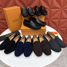 💋💍TOD*S 托德-斯 新品豆豆底乐福鞋系列 意式匠心与舒适美学的融合 TOD*S 作为意大利 💋💍TOD*S 托德-斯 新品豆豆底乐福鞋系列 意式匠心与舒适美学的融合 TOD*S 作为意大利