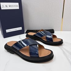 💋💍J.M.WESTO*N 威士-顿 法式轻奢新品交叉真皮凉拖 一双能穿出高级感的真皮拖鞋,通勤度 💋💍J.M.WESTO*N 威士-顿 法式轻奢新品交叉真皮凉拖 一双能穿出高级感的真皮拖鞋,通勤度