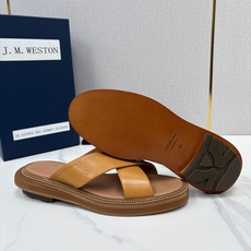 💋💍J.M.WESTO*N 威士-顿 法式轻奢新品交叉真皮凉拖 一双能穿出高级感的真皮拖鞋,通勤度 💋💍J.M.WESTO*N 威士-顿 法式轻奢新品交叉真皮凉拖 一双能穿出高级感的真皮拖鞋,通勤度