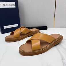 💋💍J.M.WESTO*N 威士-顿 法式轻奢新品交叉真皮凉拖 一双能穿出高级感的真皮拖鞋,通勤度 💋💍J.M.WESTO*N 威士-顿 法式轻奢新品交叉真皮凉拖 一双能穿出高级感的真皮拖鞋,通勤度