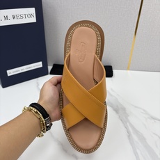 💋💍J.M.WESTO*N 威士-顿 法式轻奢新品交叉真皮凉拖 一双能穿出高级感的真皮拖鞋,通勤度 💋💍J.M.WESTO*N 威士-顿 法式轻奢新品交叉真皮凉拖 一双能穿出高级感的真皮拖鞋,通勤度