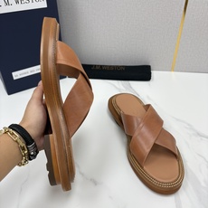 💋💍J.M.WESTO*N 威士-顿 法式轻奢新品交叉真皮凉拖 一双能穿出高级感的真皮拖鞋,通勤度 💋💍J.M.WESTO*N 威士-顿 法式轻奢新品交叉真皮凉拖 一双能穿出高级感的真皮拖鞋,通勤度