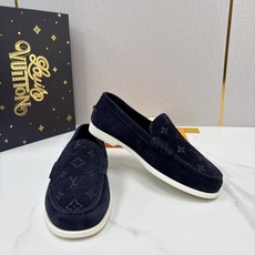 💋💍L 家新品 LOU*S VUITTO* 新品男士休闲乐福鞋 甄选进口开边珠牛皮/反绒牛皮制 💋💍L 家新品 LOU*S VUITTO* 新品男士休闲乐福鞋 甄选进口开边珠牛皮/反绒牛皮制