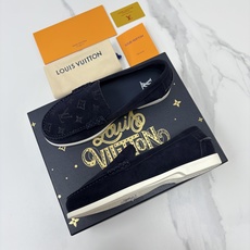💋💍L 家新品 LOU*S VUITTO* 新品男士休闲乐福鞋 甄选进口开边珠牛皮/反绒牛皮制 💋💍L 家新品 LOU*S VUITTO* 新品男士休闲乐福鞋 甄选进口开边珠牛皮/反绒牛皮制