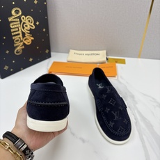 💋💍L 家新品 LOU*S VUITTO* 新品男士休闲乐福鞋 甄选进口开边珠牛皮/反绒牛皮制 💋💍L 家新品 LOU*S VUITTO* 新品男士休闲乐福鞋 甄选进口开边珠牛皮/反绒牛皮制