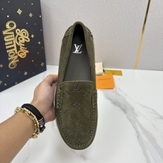 💋💍L 家新品 LOU*S VUITTO* 新品男士休闲乐福鞋 甄选进口开边珠牛皮/反绒牛皮制 💋💍L 家新品 LOU*S VUITTO* 新品男士休闲乐福鞋 甄选进口开边珠牛皮/反绒牛皮制