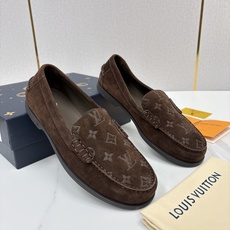 💋💍L 家新品 LOU*S VUITTO* 新品男士休闲乐福鞋 甄选进口开边珠牛皮/反绒牛皮制 💋💍L 家新品 LOU*S VUITTO* 新品男士休闲乐福鞋 甄选进口开边珠牛皮/反绒牛皮制