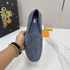 💋💍L 家新品 LOU*S VUITTO* 新品男士休闲乐福鞋 甄选进口开边珠牛皮/反绒牛皮制 💋💍L 家新品 LOU*S VUITTO* 新品男士休闲乐福鞋 甄选进口开边珠牛皮/反绒牛皮制