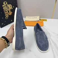 💋💍L 家新品 LOU*S VUITTO* 新品男士休闲乐福鞋 甄选进口开边珠牛皮/反绒牛皮制 💋💍L 家新品 LOU*S VUITTO* 新品男士休闲乐福鞋 甄选进口开边珠牛皮/反绒牛皮制