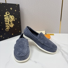💋💍L 家新品 LOU*S VUITTO* 新品男士休闲乐福鞋 甄选进口开边珠牛皮/反绒牛皮制 💋💍L 家新品 LOU*S VUITTO* 新品男士休闲乐福鞋 甄选进口开边珠牛皮/反绒牛皮制