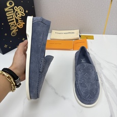 💋💍L 家新品 LOU*S VUITTO* 新品男士休闲乐福鞋 甄选进口开边珠牛皮/反绒牛皮制 💋💍L 家新品 LOU*S VUITTO* 新品男士休闲乐福鞋 甄选进口开边珠牛皮/反绒牛皮制