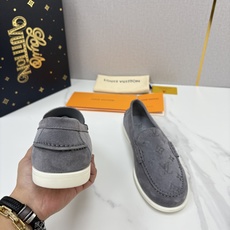 💋💍L 家新品 LOU*S VUITTO* 新品男士休闲乐福鞋 甄选进口开边珠牛皮/反绒牛皮制 💋💍L 家新品 LOU*S VUITTO* 新品男士休闲乐福鞋 甄选进口开边珠牛皮/反绒牛皮制