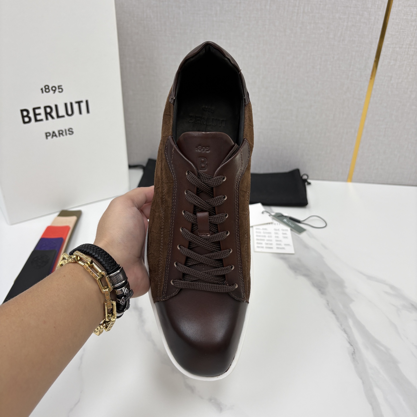 💋💍Berlut* 布鲁提 新款刀锋造型板鞋来袭 新品Stellar 拼接鳄鱼纹🐊休闲运动鞋 官方 15,30 💋💍Berlut* 布鲁提 新款刀锋造型板鞋来袭 新品Stellar 拼接鳄鱼纹🐊休闲运动鞋 官方 15,30