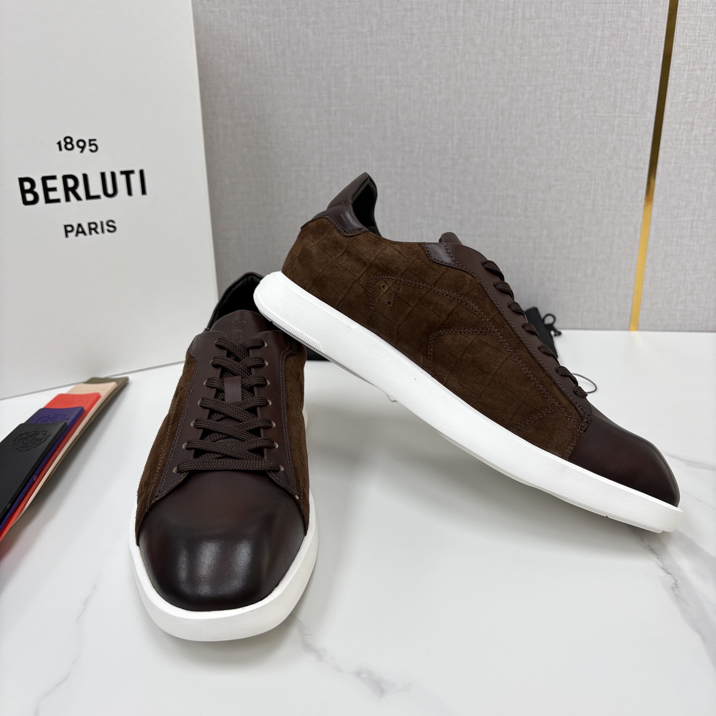 💋💍Berlut* 布鲁提 新款刀锋造型板鞋来袭 新品Stellar 拼接鳄鱼纹🐊休闲运动鞋 官方 15,30 💋💍Berlut* 布鲁提 新款刀锋造型板鞋来袭 新品Stellar 拼接鳄鱼纹🐊休闲运动鞋 官方 15,30