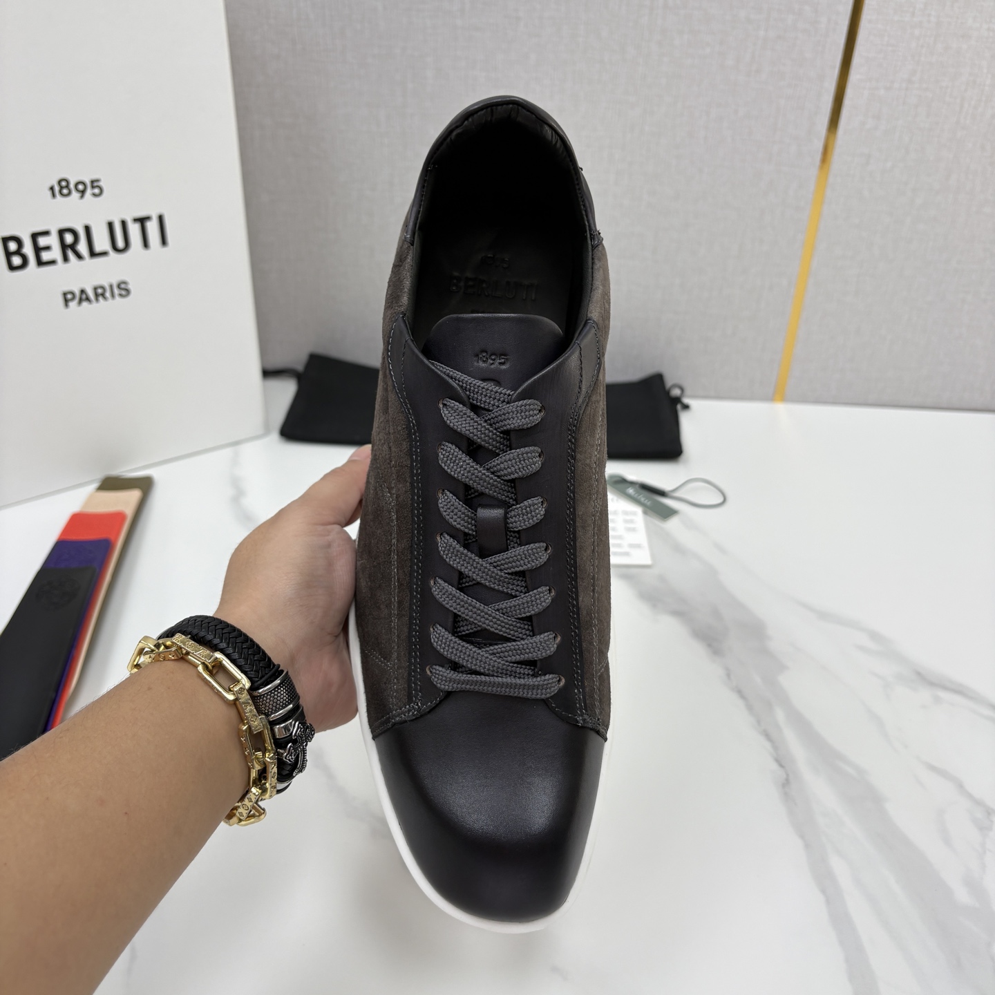 💋💍Berlut* 布鲁提 新款刀锋造型板鞋来袭 新品Stellar 拼接鳄鱼纹🐊休闲运动鞋 官方 15,30 💋💍Berlut* 布鲁提 新款刀锋造型板鞋来袭 新品Stellar 拼接鳄鱼纹🐊休闲运动鞋 官方 15,30