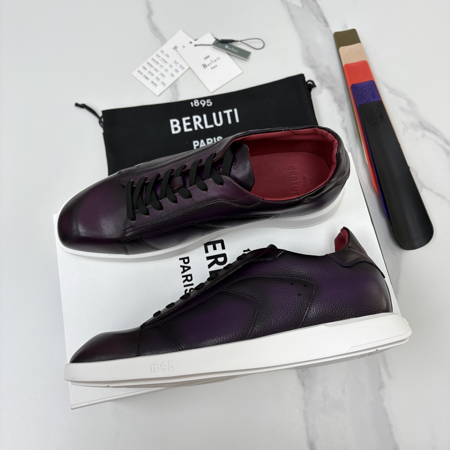 💋💍Berlut* 布鲁提 新款刀锋造型板鞋来袭 新品Stellar Scritto刺青手绘图纹休闲运动鞋 官 💋💍Berlut* 布鲁提 新款刀锋造型板鞋来袭 新品Stellar Scritto刺青手绘图纹休闲运动鞋 官