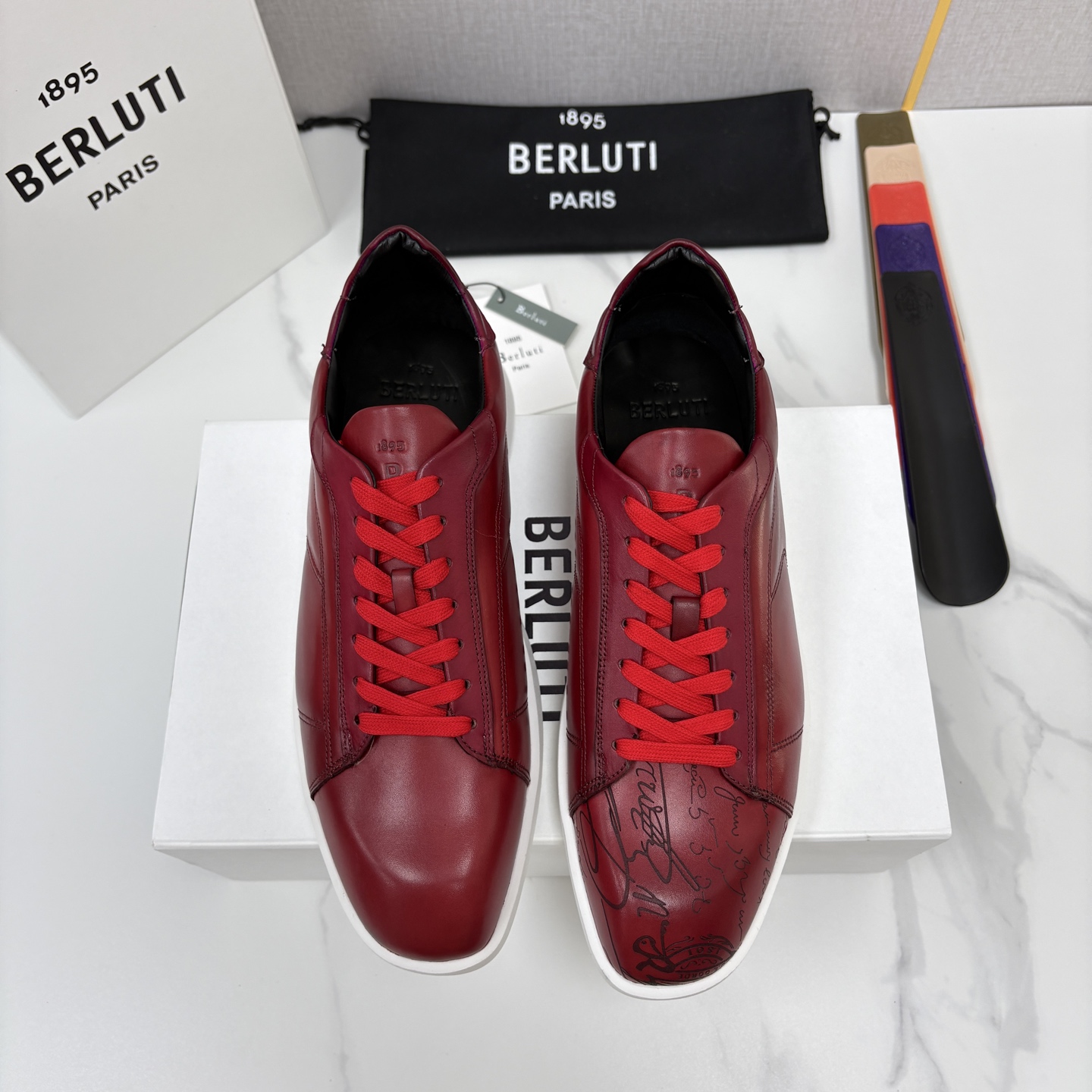 💋💍Berlut* 布鲁提  新款刀锋造型板鞋来袭   新品Stellar Scritto刺青手绘图纹休闲运动鞋   官