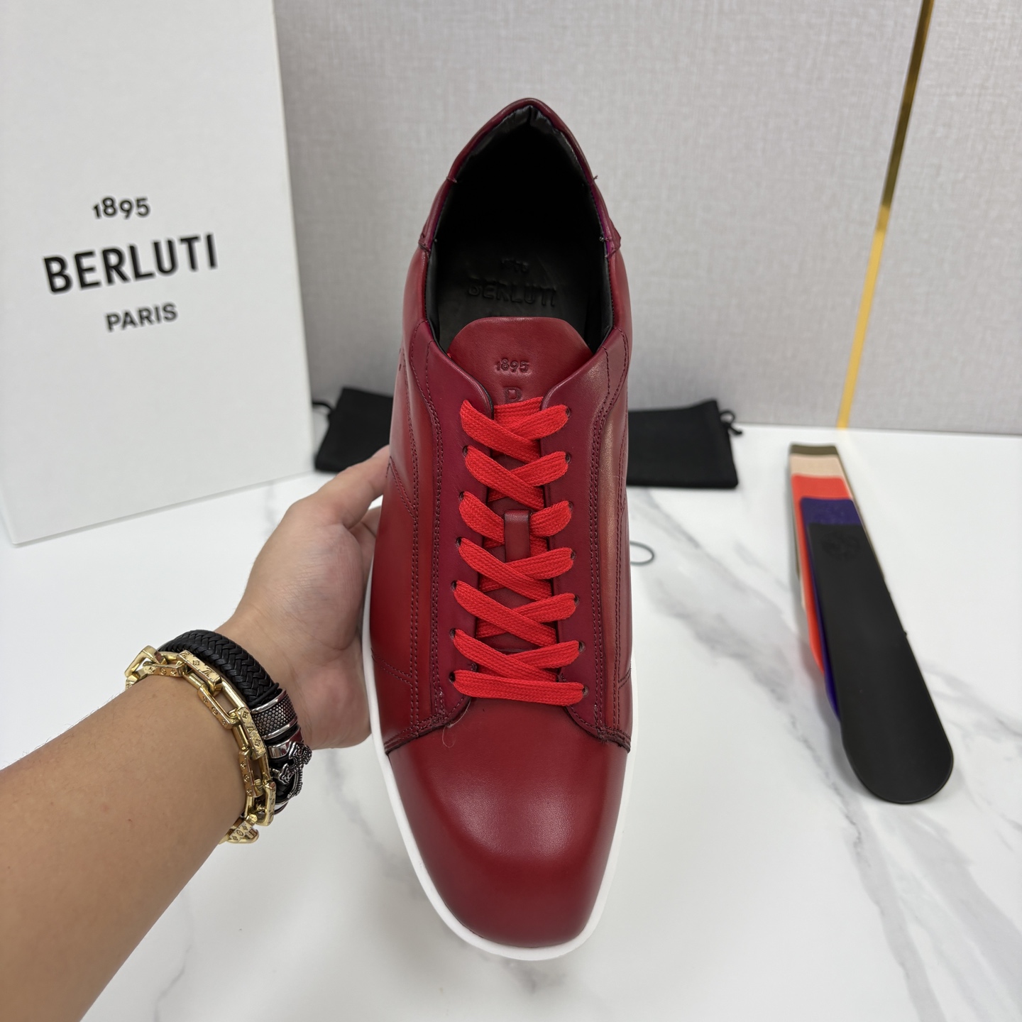 💋💍Berlut* 布鲁提 新款刀锋造型板鞋来袭 新品Stellar Scritto刺青手绘图纹休闲运动鞋 官 💋💍Berlut* 布鲁提 新款刀锋造型板鞋来袭 新品Stellar Scritto刺青手绘图纹休闲运动鞋 官