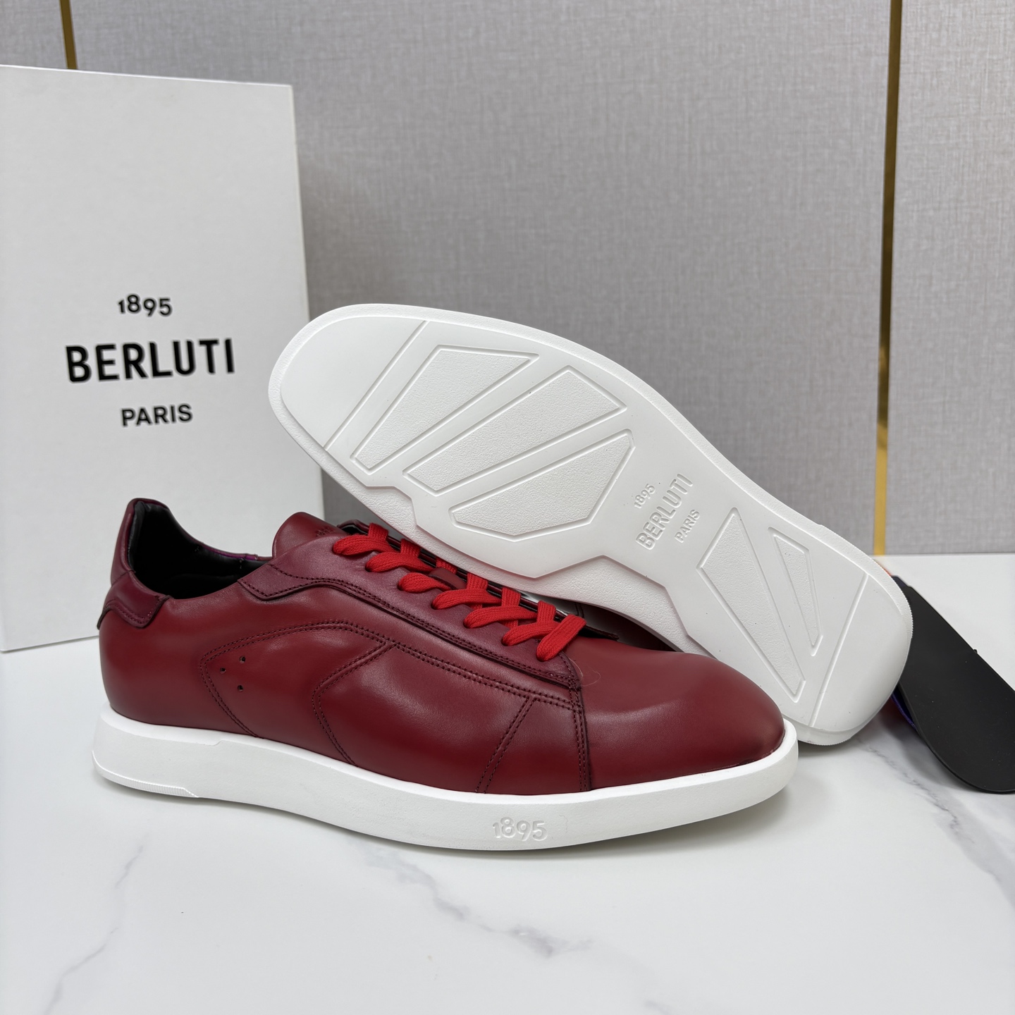 💋💍Berlut* 布鲁提 新款刀锋造型板鞋来袭 新品Stellar Scritto刺青手绘图纹休闲运动鞋 官 💋💍Berlut* 布鲁提 新款刀锋造型板鞋来袭 新品Stellar Scritto刺青手绘图纹休闲运动鞋 官