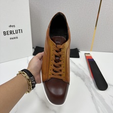 💋💍Berlut* 布鲁提 新款刀锋造型板鞋来袭 新品Stellar Scritto刺青手绘图纹休闲运动鞋 官 💋💍Berlut* 布鲁提 新款刀锋造型板鞋来袭 新品Stellar Scritto刺青手绘图纹休闲运动鞋 官